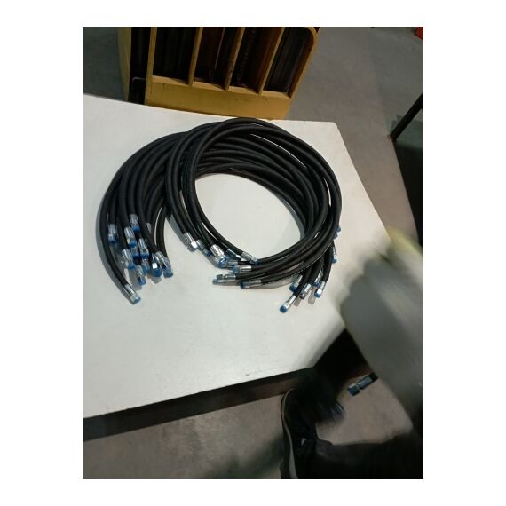 4334309 Рукав РВД для Hitachi